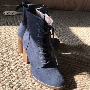 Chicly heel booties